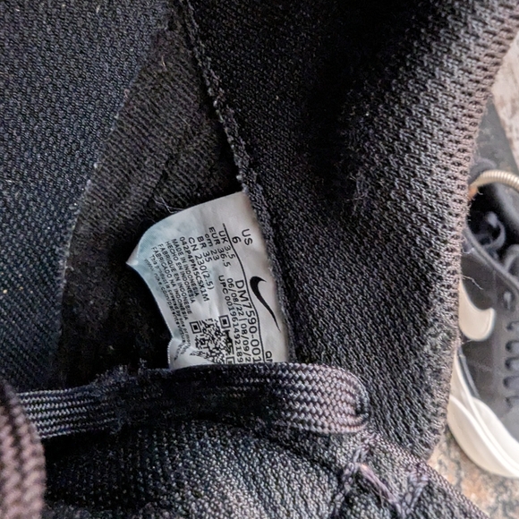 Womens Nike Court Legacy Lift Shoes Sz 6 Used DM7590 001 Black Leather - Picture 8 of 9